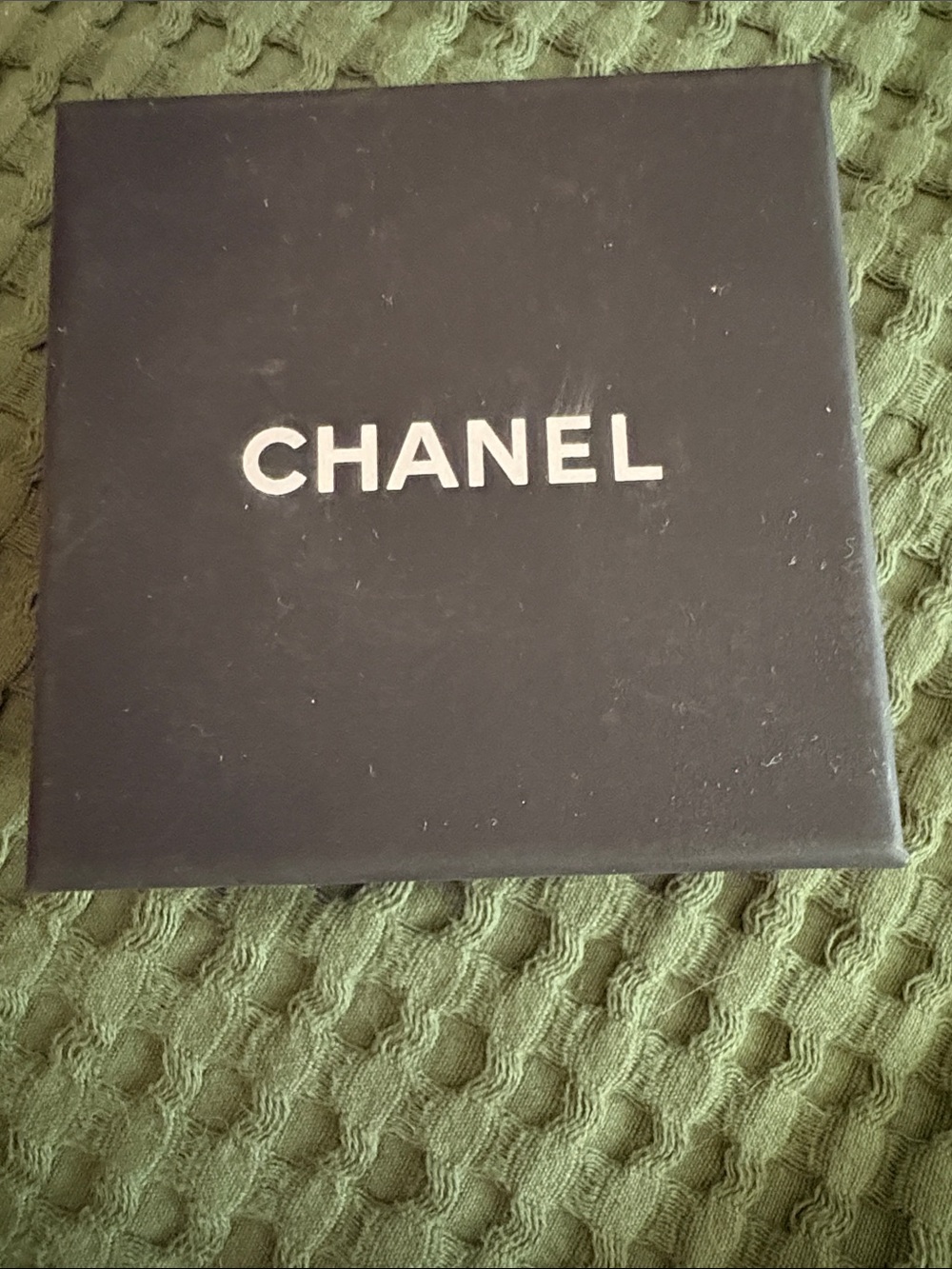 CHANEL Gold-tone Crystal and Pearl CC Drop Earrings with box and bag - Picture 7 of 10